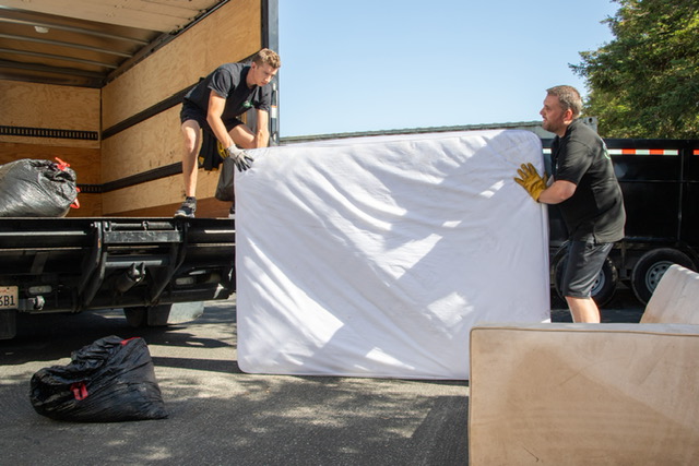 From Toss to Treasure: Your Go-To Guide for Mattress Recycling